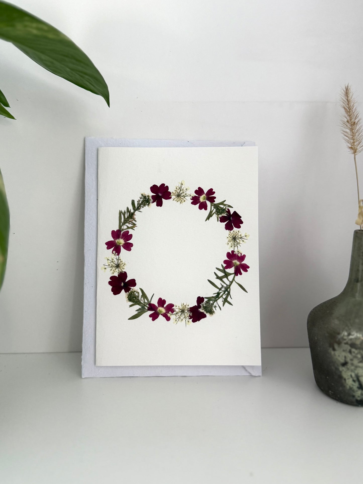 Couronne de Noël #3 - Carte de Voeux de Fleurs Pressées