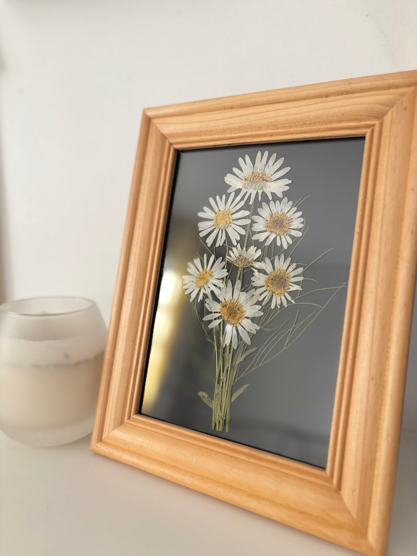Bouquet Marguerites Sauvages - Cadre de Fleurs Pressées