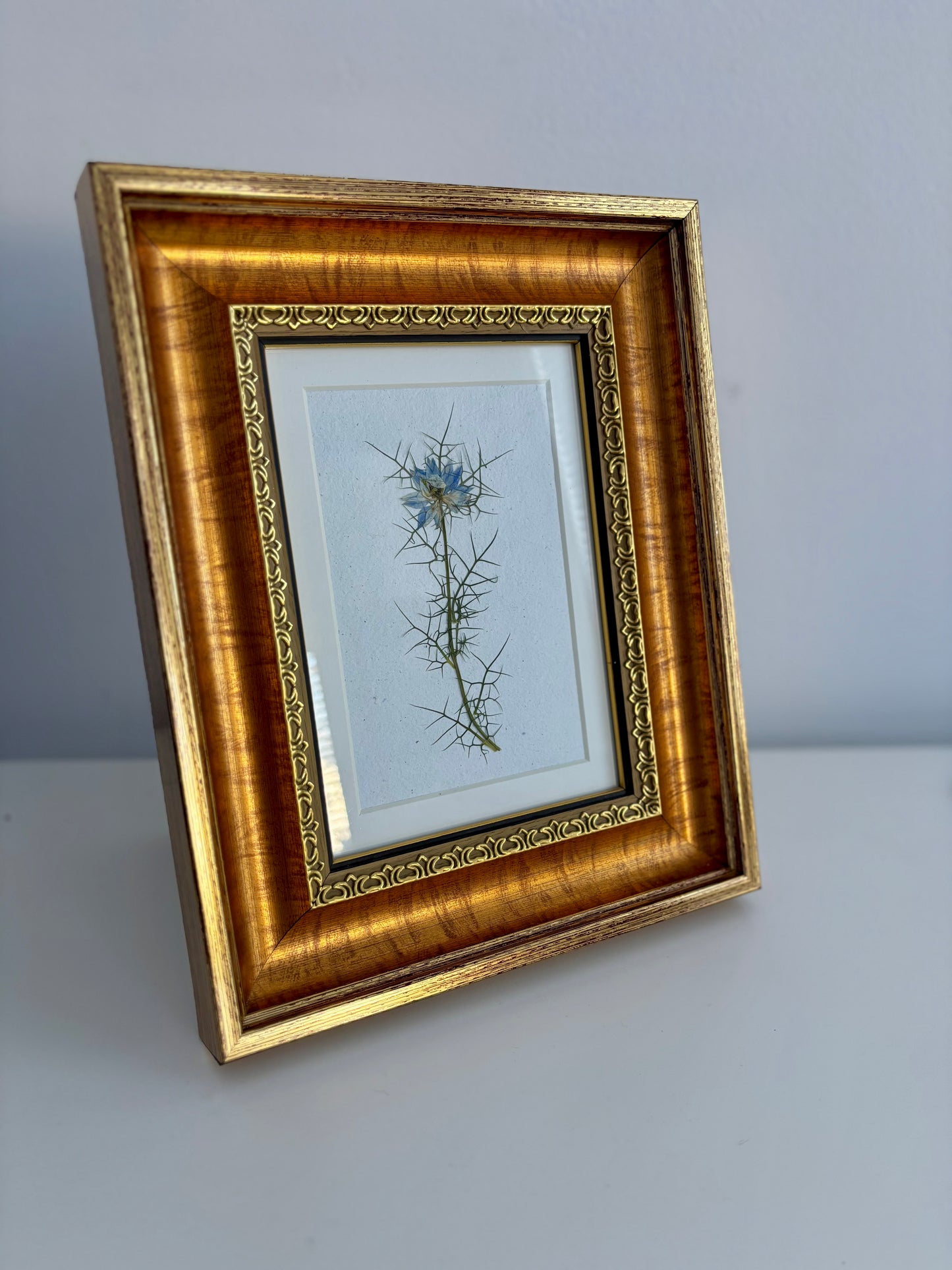 Love in the mist - Pressed Flower Frame