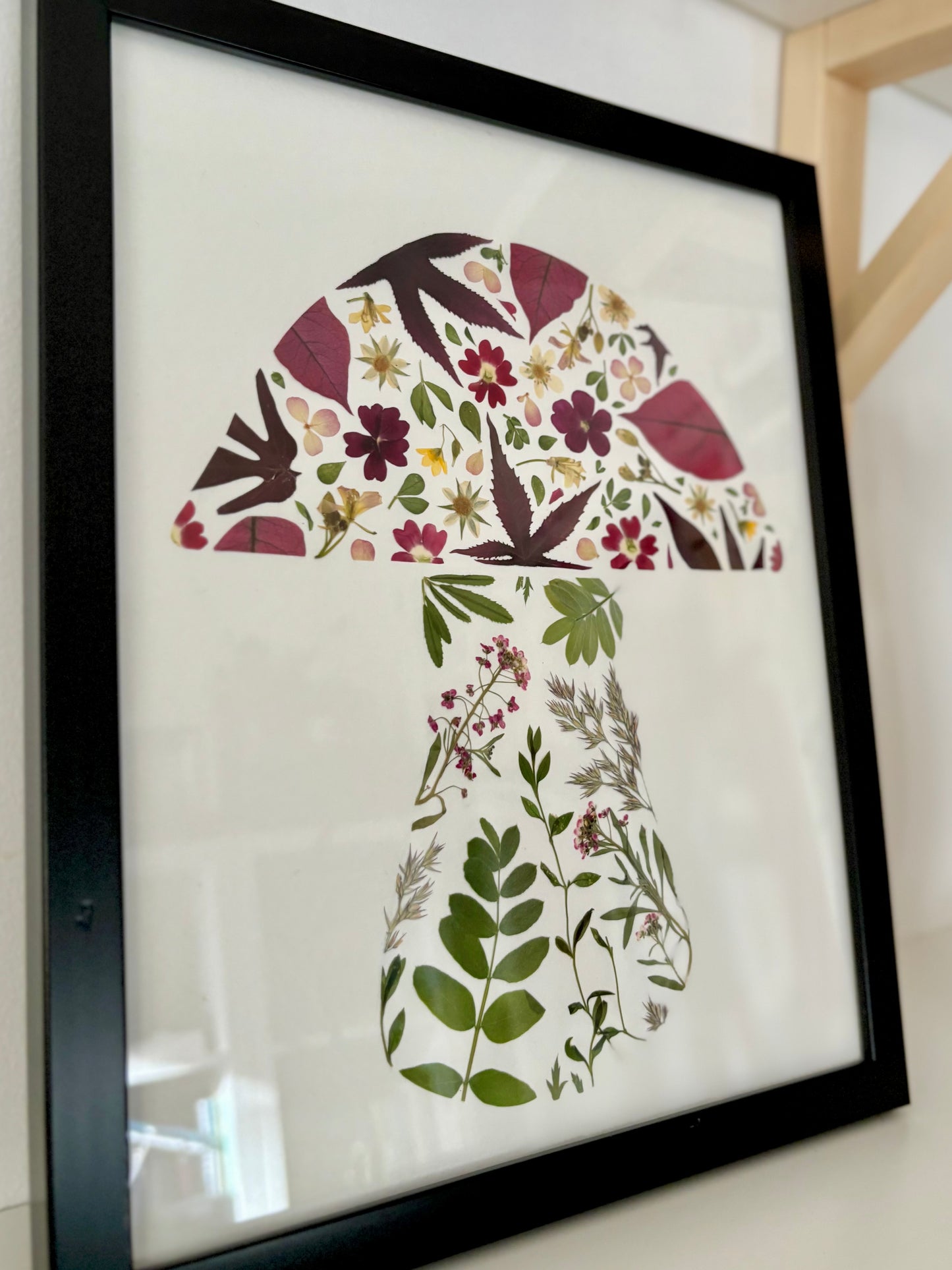 Pressed Flower Frame - Mushroom