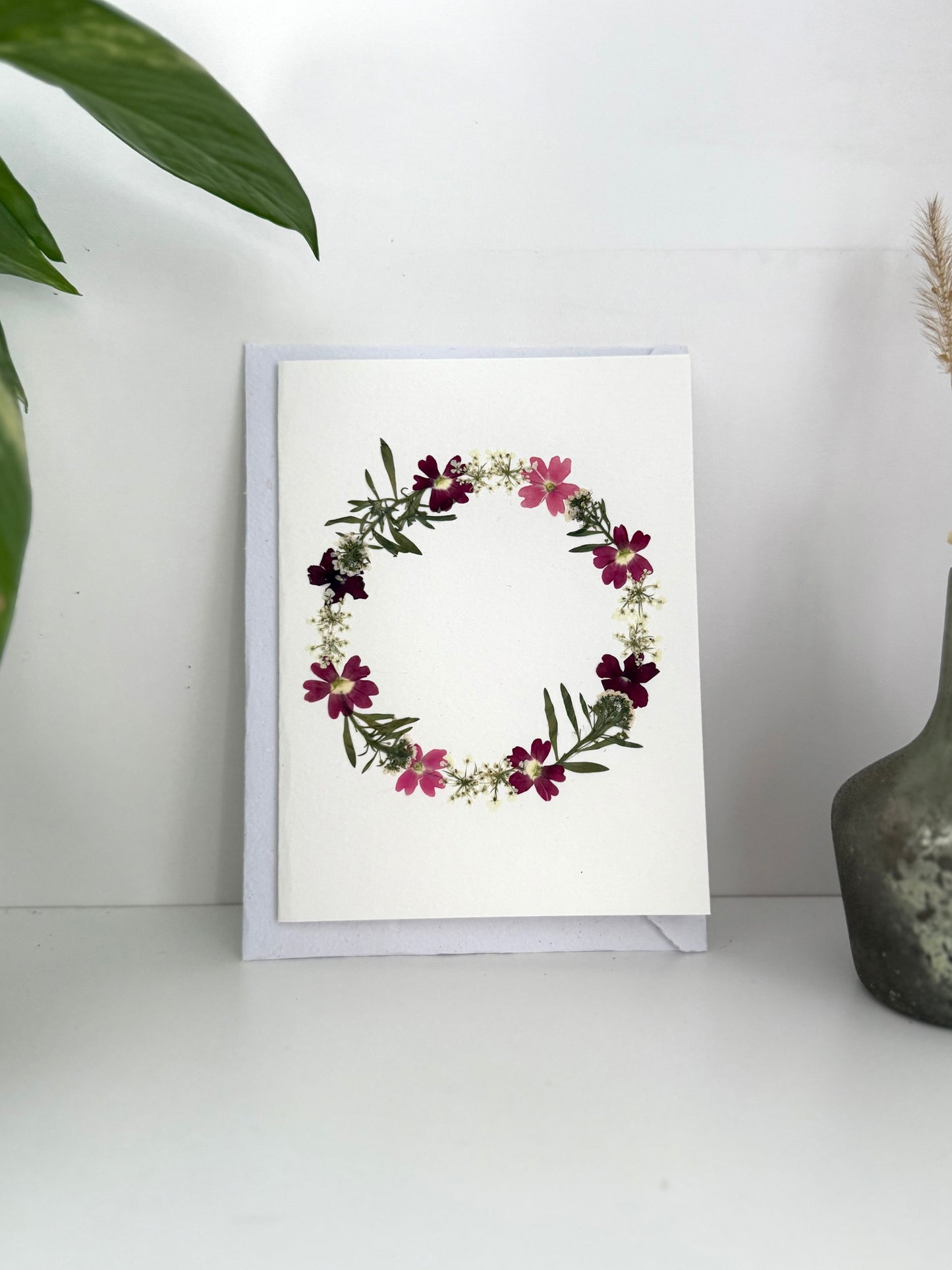 Christmas Wreath - Pressed Flower Greeting Card